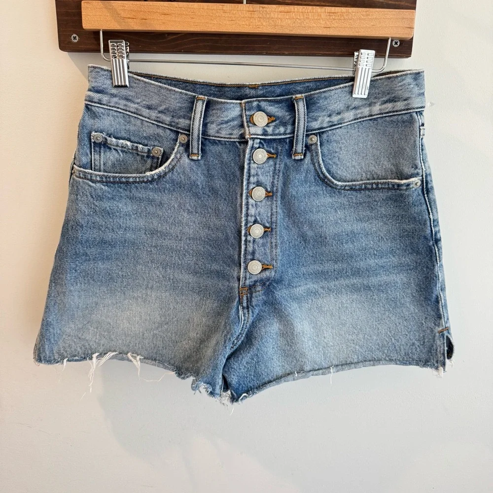 Lucky Brand Traveler Short Size‎ 28